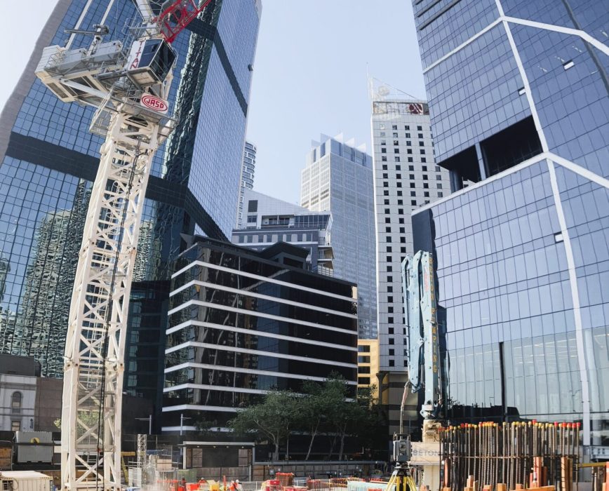 1468162006-Mitch-H---One-Circular-Quay-finally-out-of-the-ground_1742343962934